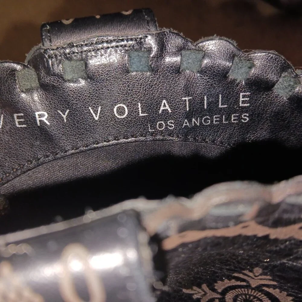 Very Volatile Los Angeles Rosewell Cowgirl Boot - Picture 7 of 9